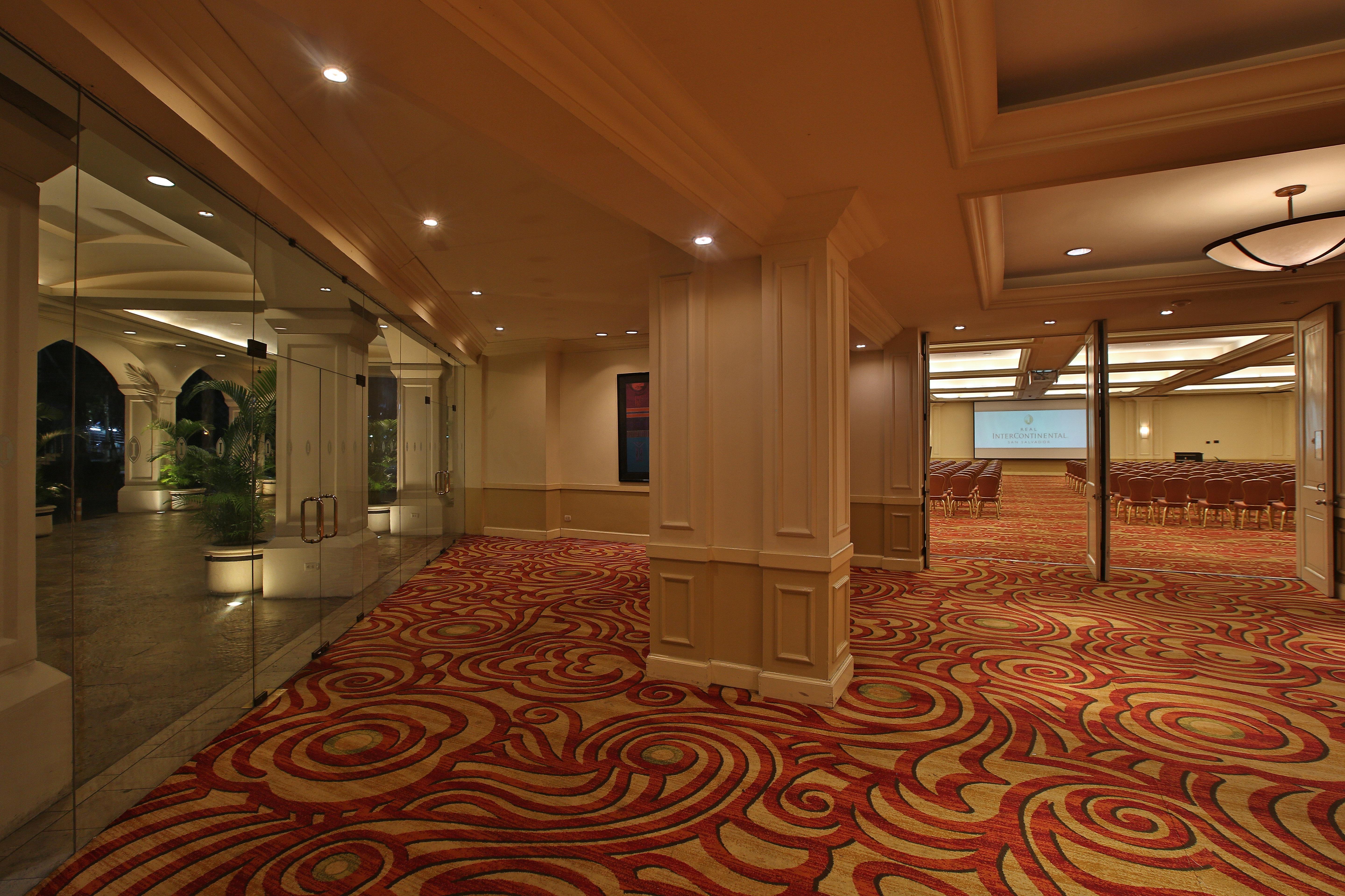 Real Intercontinental San Salvador By Ihg Hotel Exterior foto